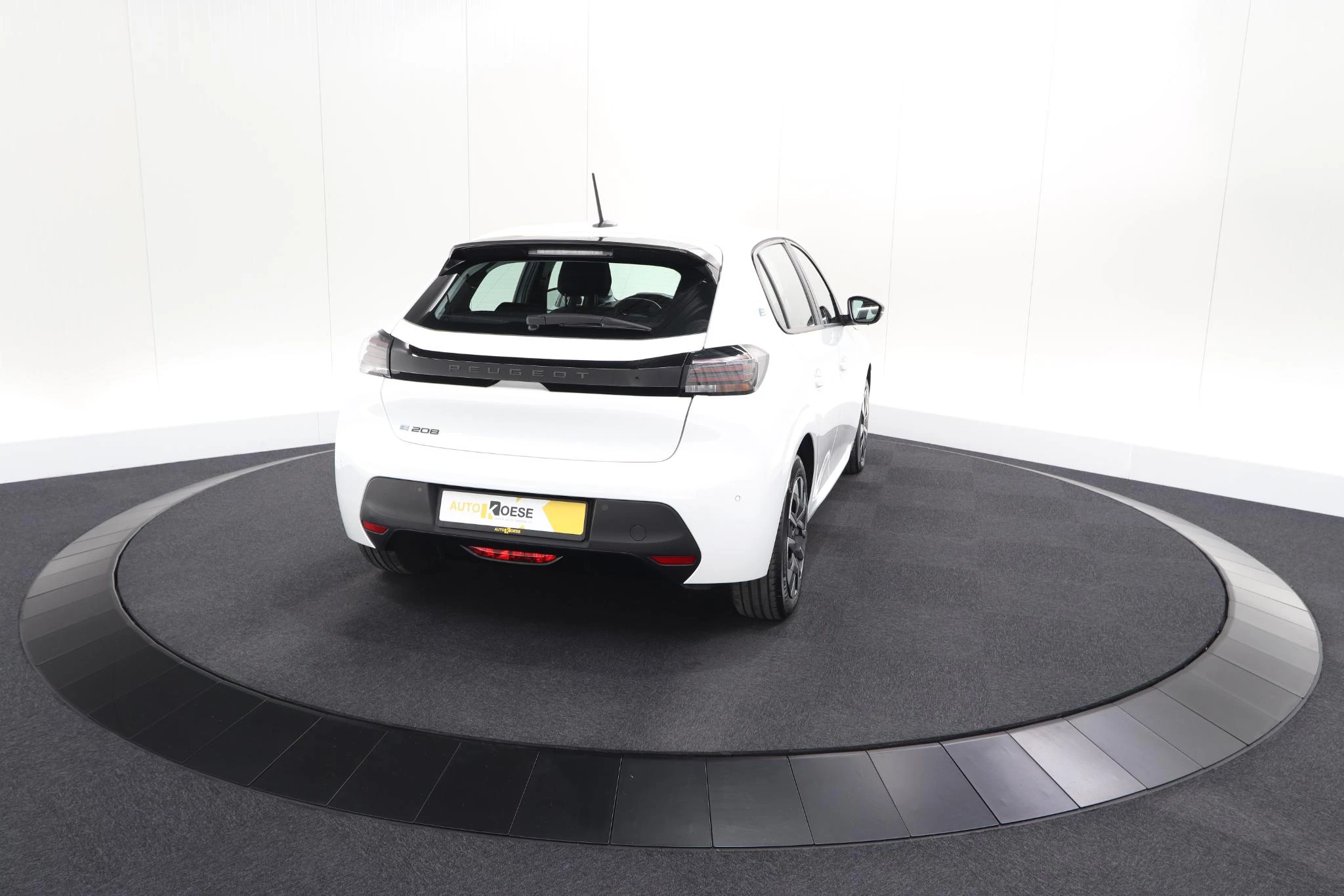 Hoofdafbeelding Peugeot e-208