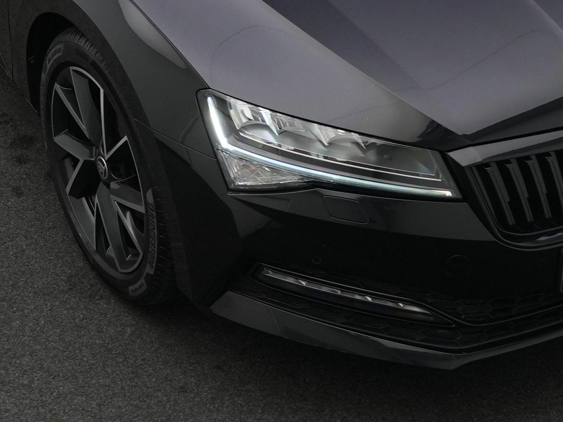 Hoofdafbeelding Škoda Superb