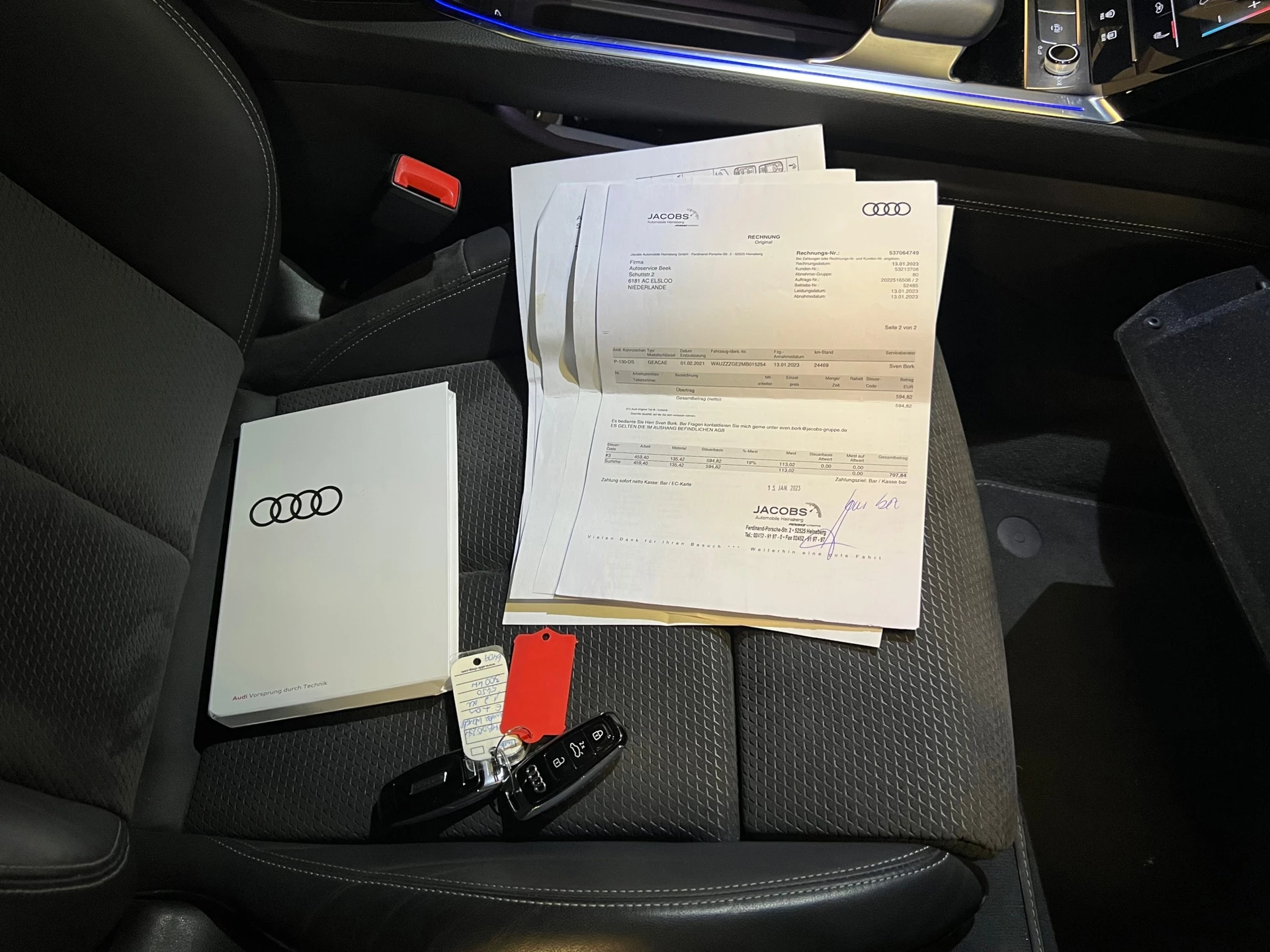 Hoofdafbeelding Audi e-tron