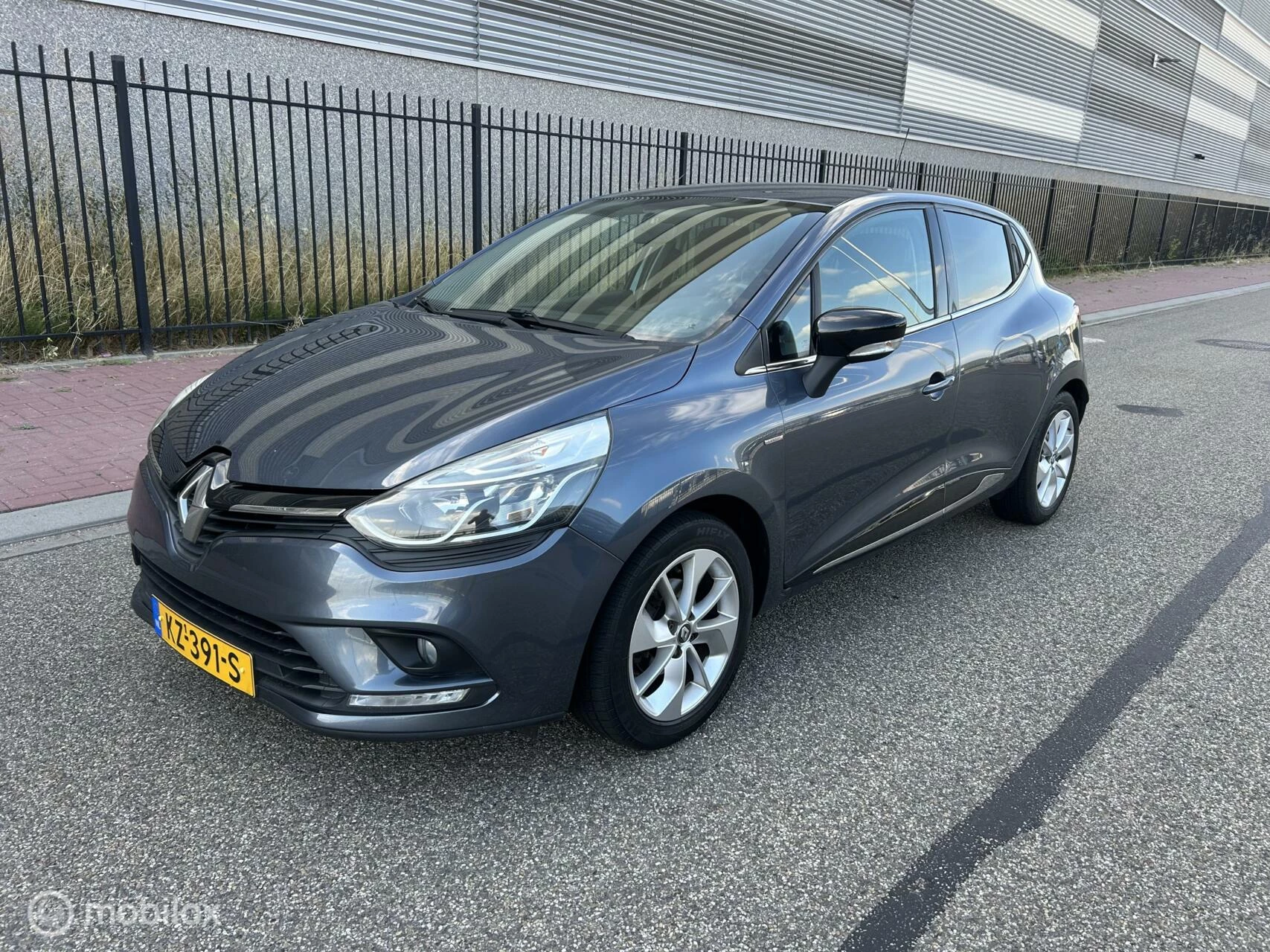 Hoofdafbeelding Renault Clio