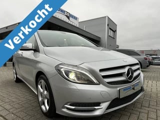 Mercedes-Benz B-Klasse 200 Ambition Camera | Trekhaak | Bi-Xenon | Navi | Spiegelpakket