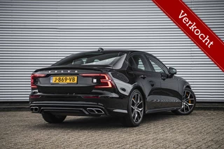 Volvo S60 2.0 T8 AWD Polestar Engineered | Schuifdak | B&W | Trekhaak | NL auto |