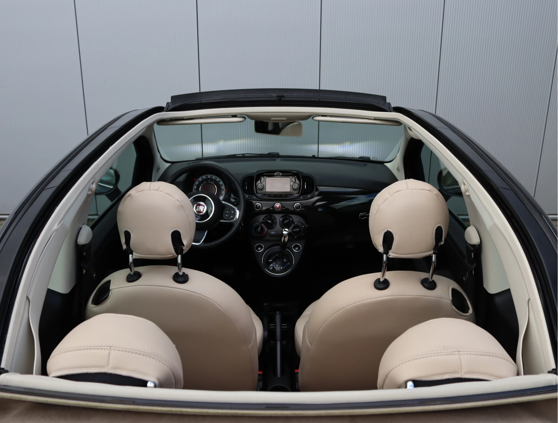 Hoofdafbeelding Fiat 500C