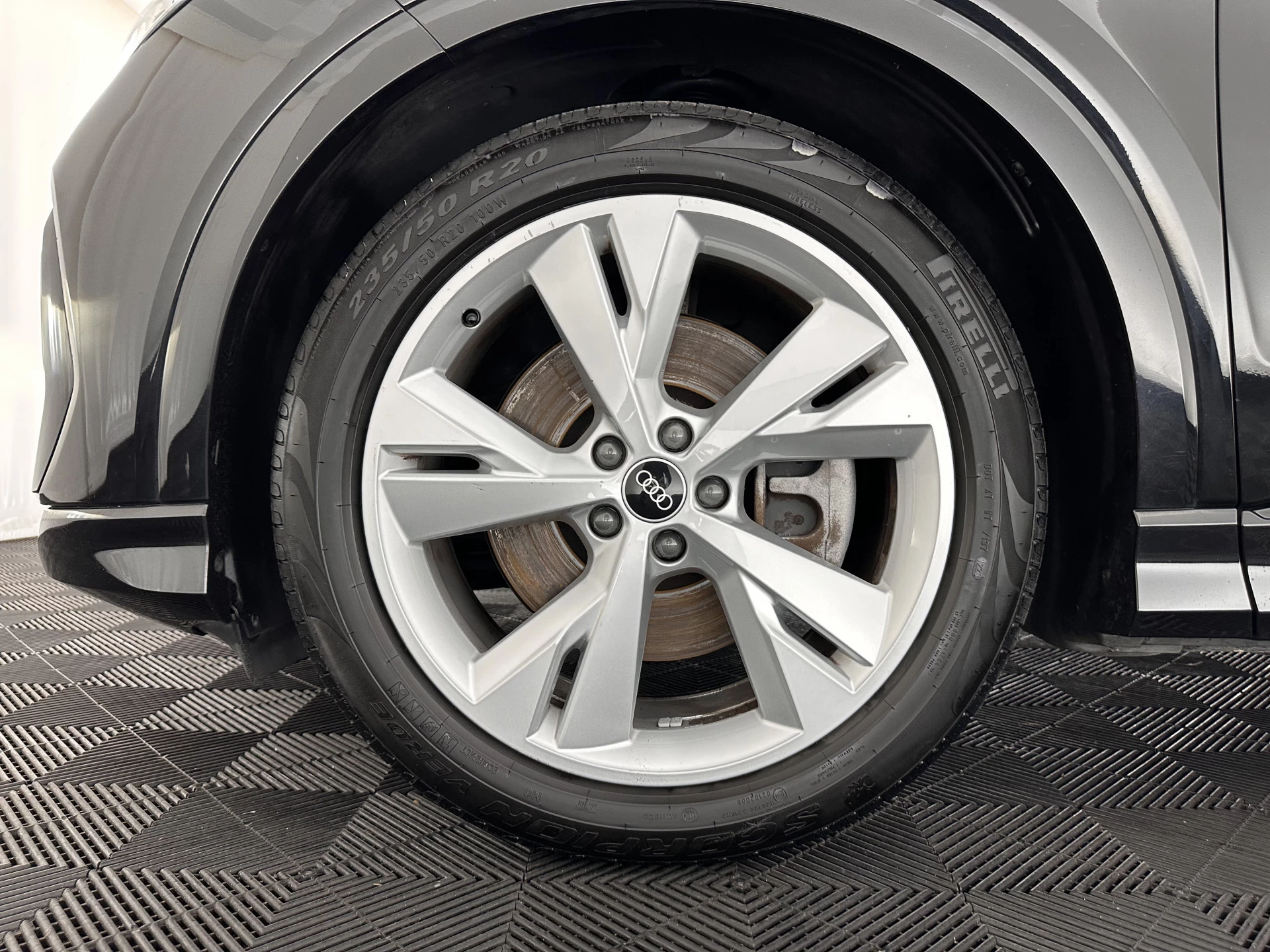 Hoofdafbeelding Audi Q4 e-tron