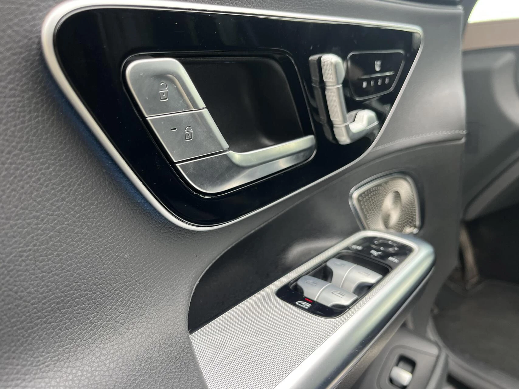 Hoofdafbeelding Mercedes-Benz EQE