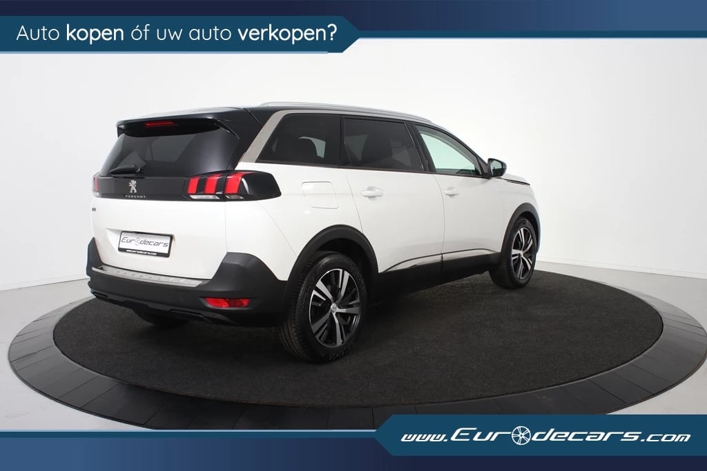 Hoofdafbeelding Peugeot 5008