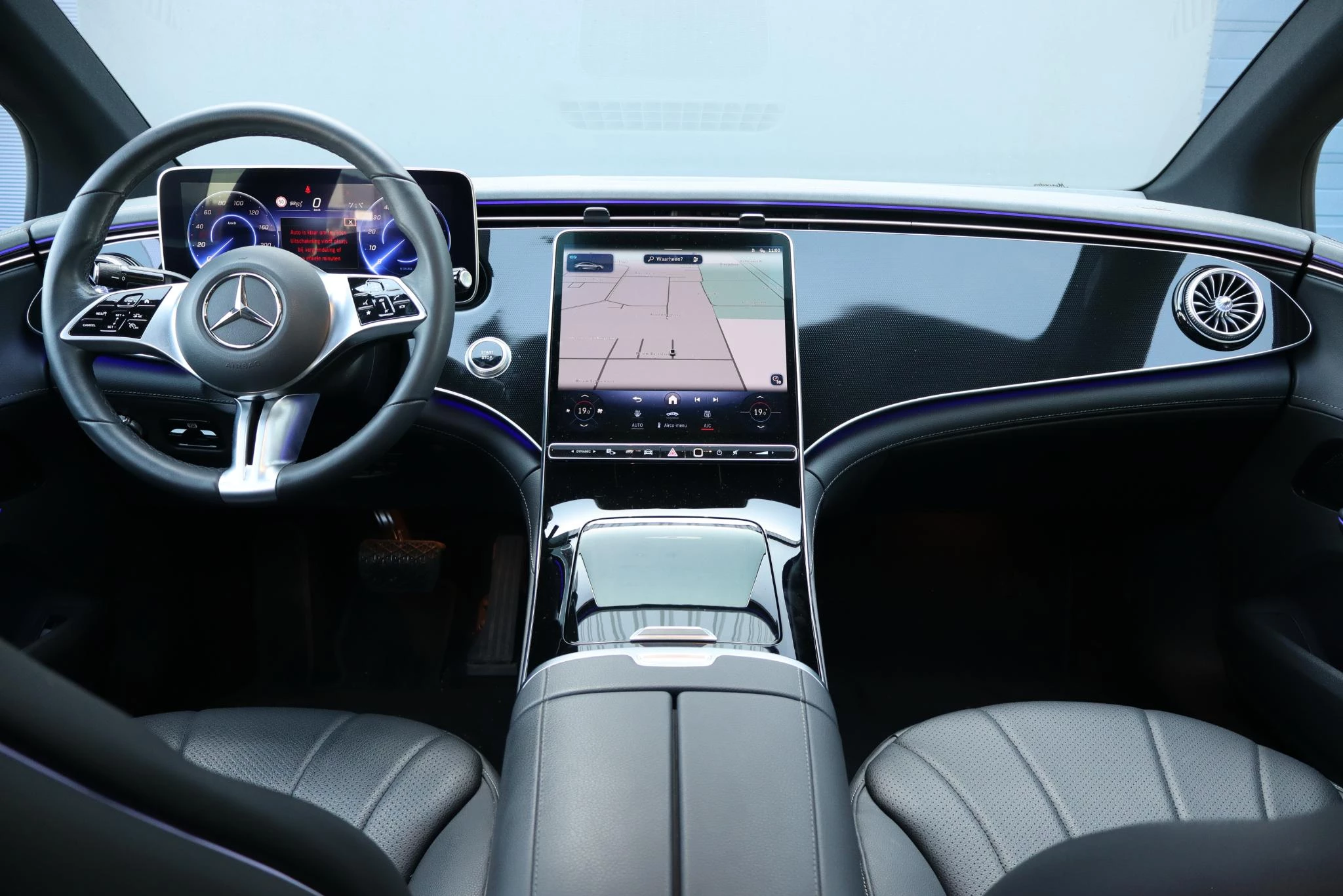 Hoofdafbeelding Mercedes-Benz EQE