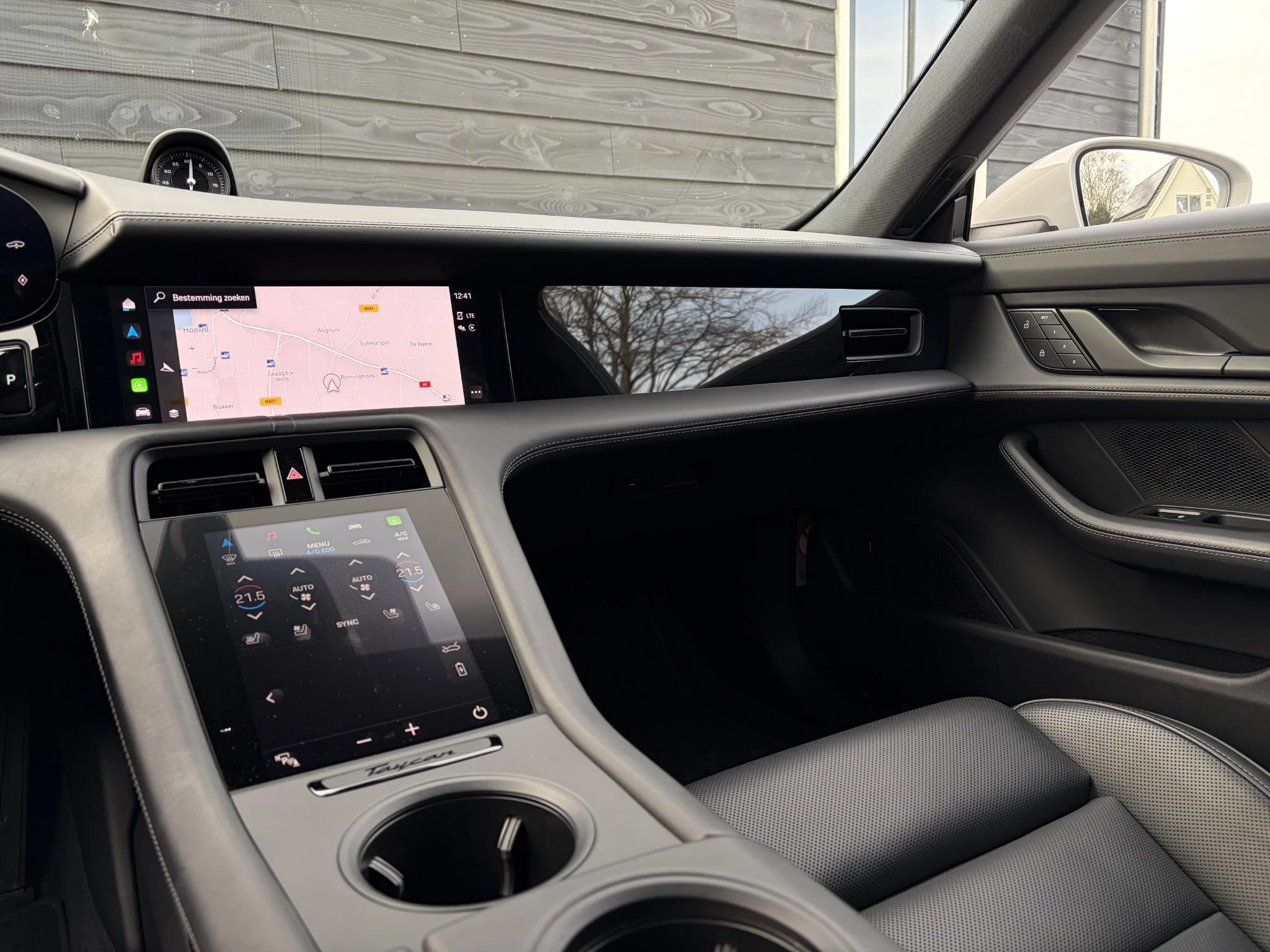 Hoofdafbeelding Porsche Taycan