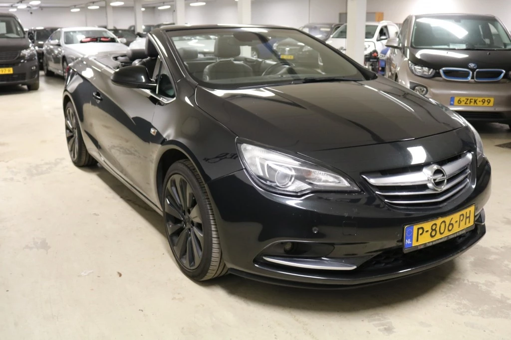 Hoofdafbeelding Opel Cascada