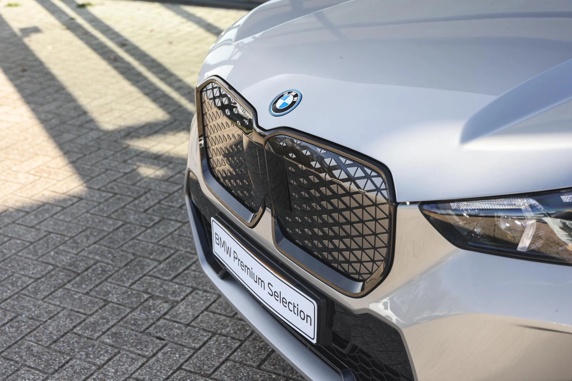 Hoofdafbeelding BMW iX1