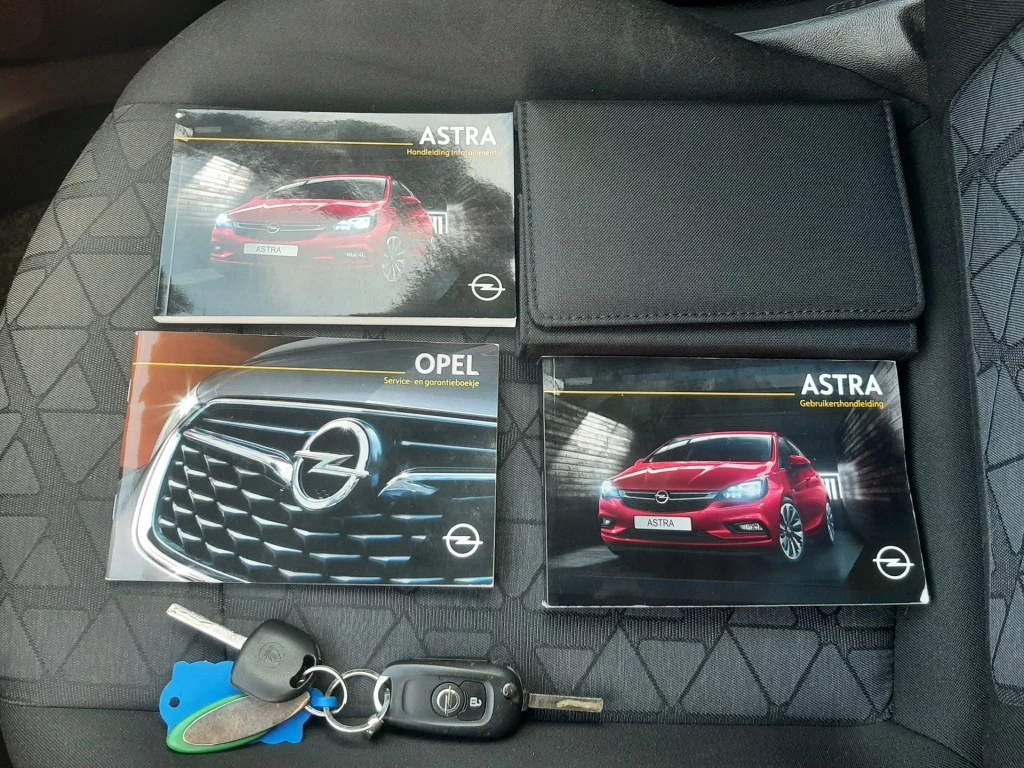 Hoofdafbeelding Opel Astra