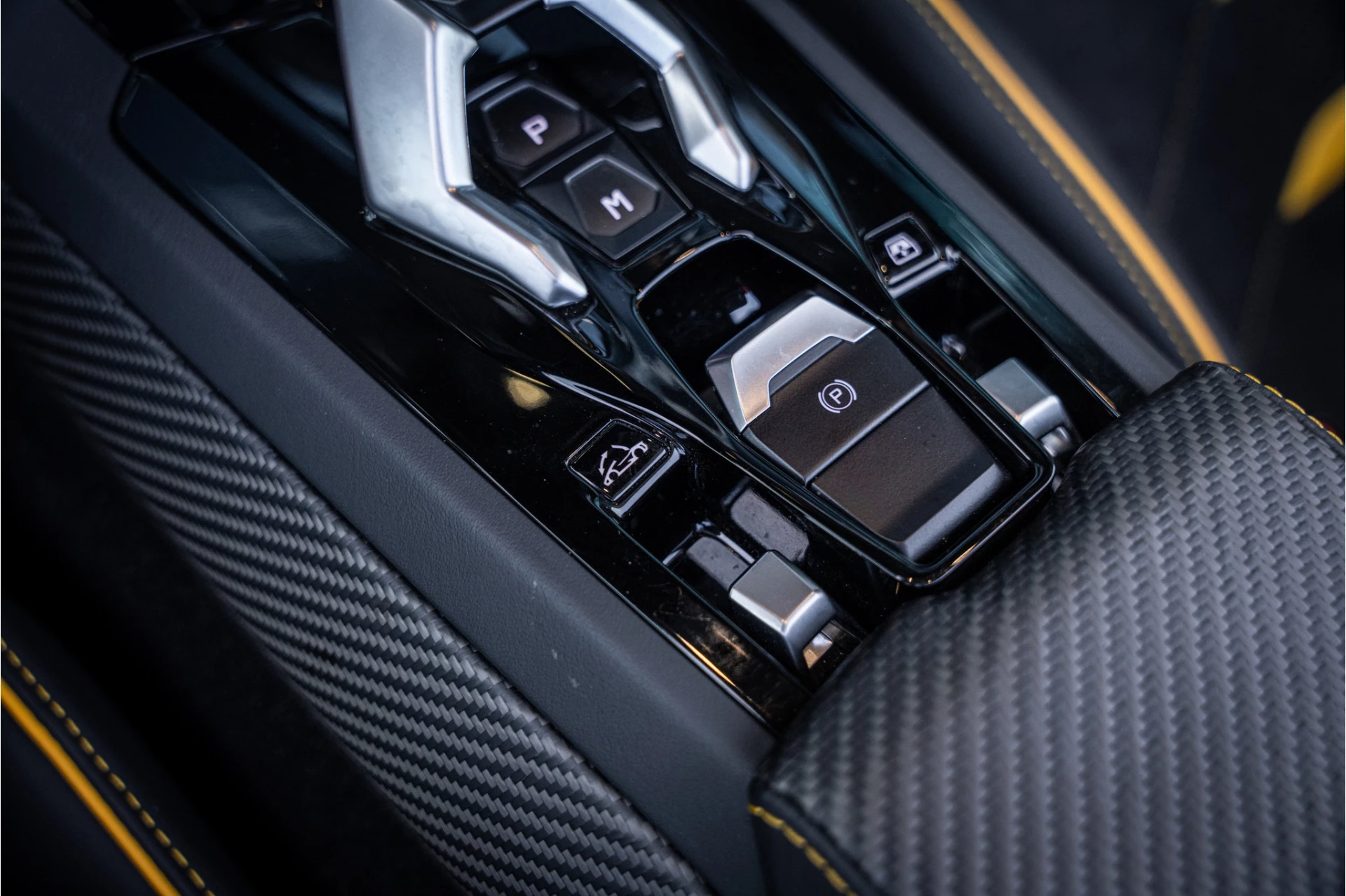 Hoofdafbeelding Lamborghini Huracán