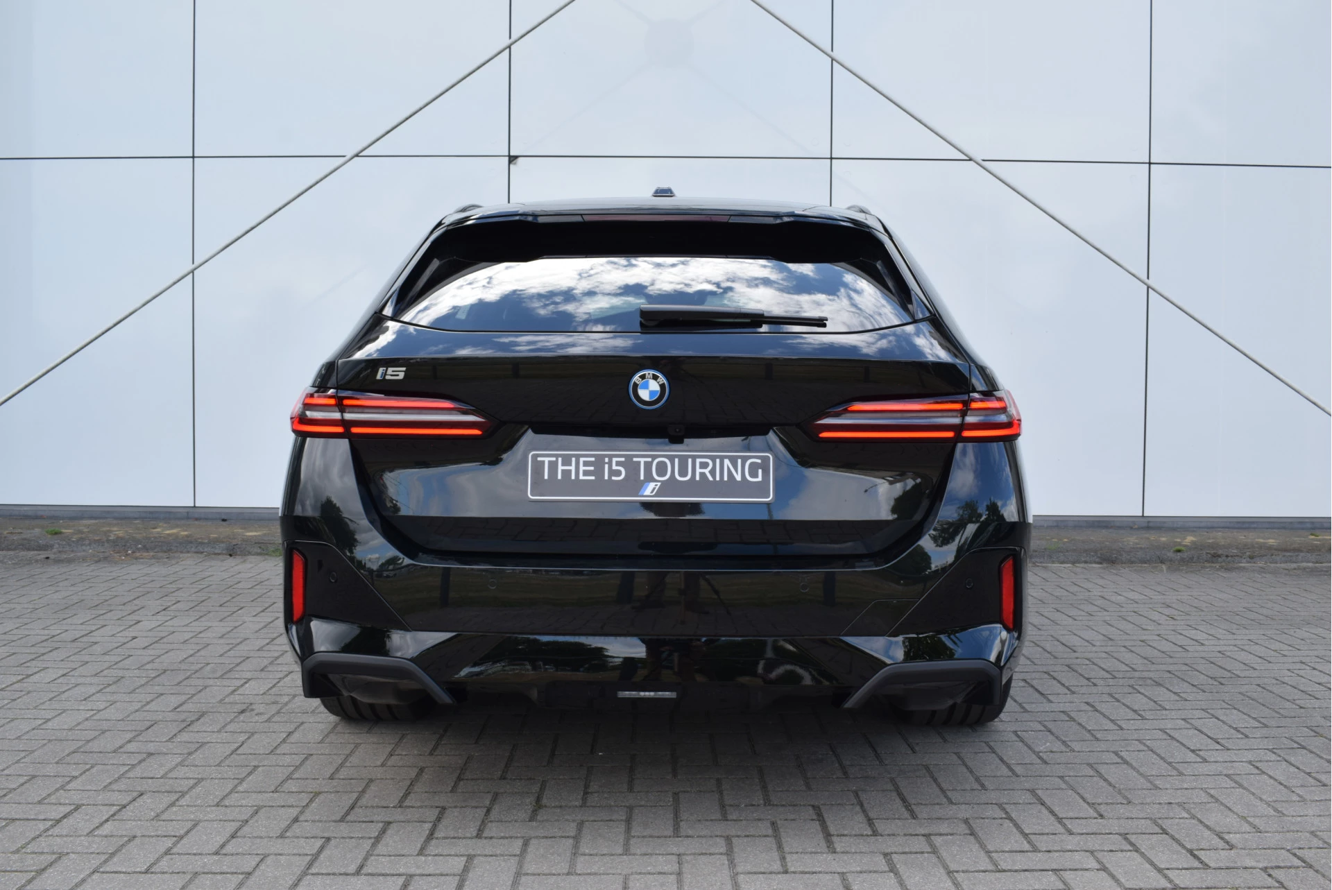 Hoofdafbeelding BMW i5