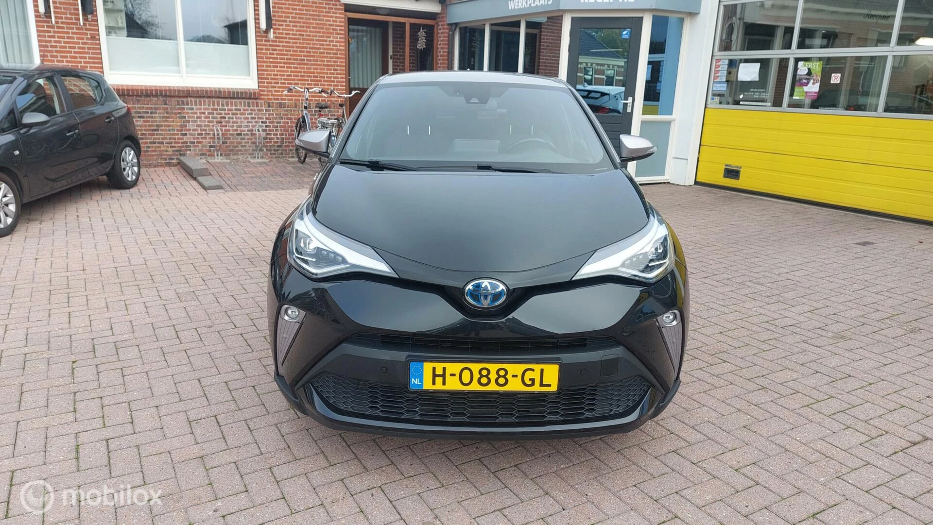 Hoofdafbeelding Toyota C-HR