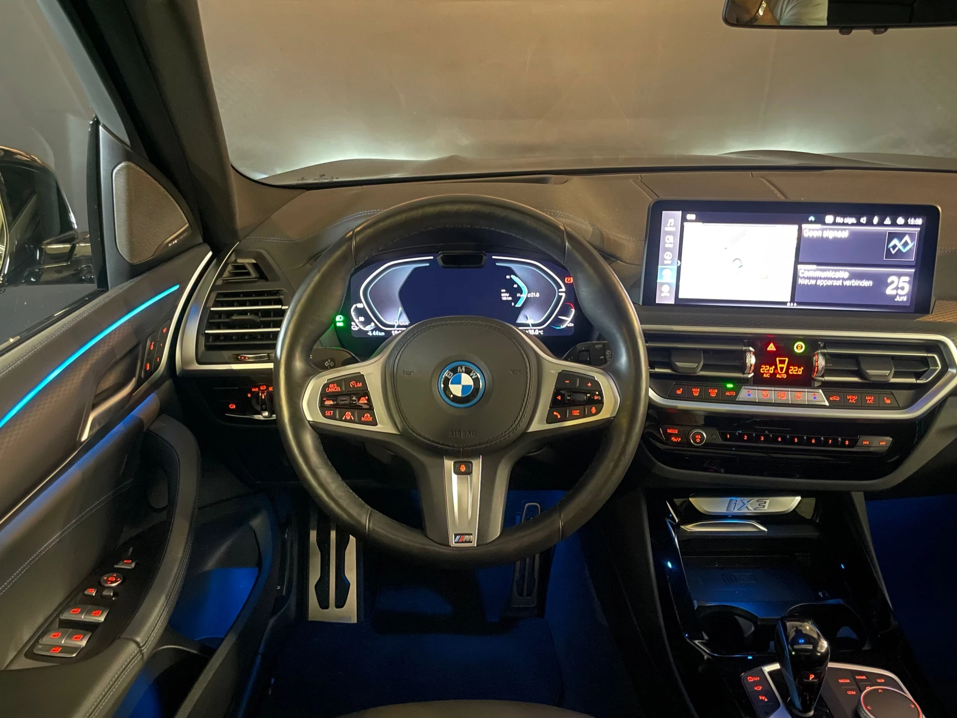 Hoofdafbeelding BMW iX3