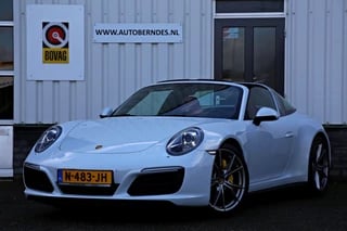 Hoofdafbeelding Porsche 911 Porsche 911 3.0 Targa 4 370PK Aut. 991.2 *Perfect Porsche Onderh.*Sportuitlaat/ACC/Bose/Stoelverw./Stuurwielverw./Camera/LED/Bi-Xenon/20 inch LM*