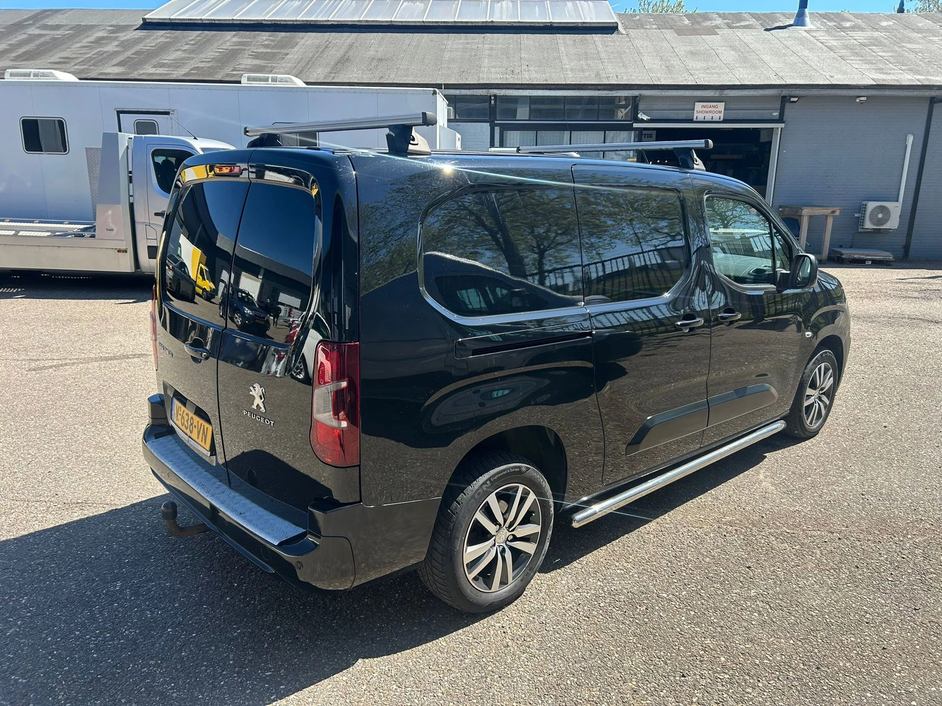 Hoofdafbeelding Peugeot Partner