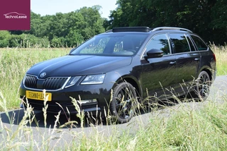 Skoda Octavia Combi 1.5 TSI Greentech Business Edition Trekhaak Panoramadak Apple Carplay