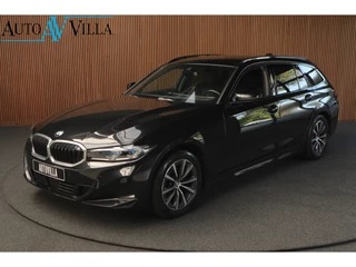 BMW 3 Serie Touring 320i HUD Matrix LED ACC Elektr. trekhaak Elektr. achterklep Leer Navi Camera Climate (3-zone) Sportstoelen PDC LM velgen BTW auto