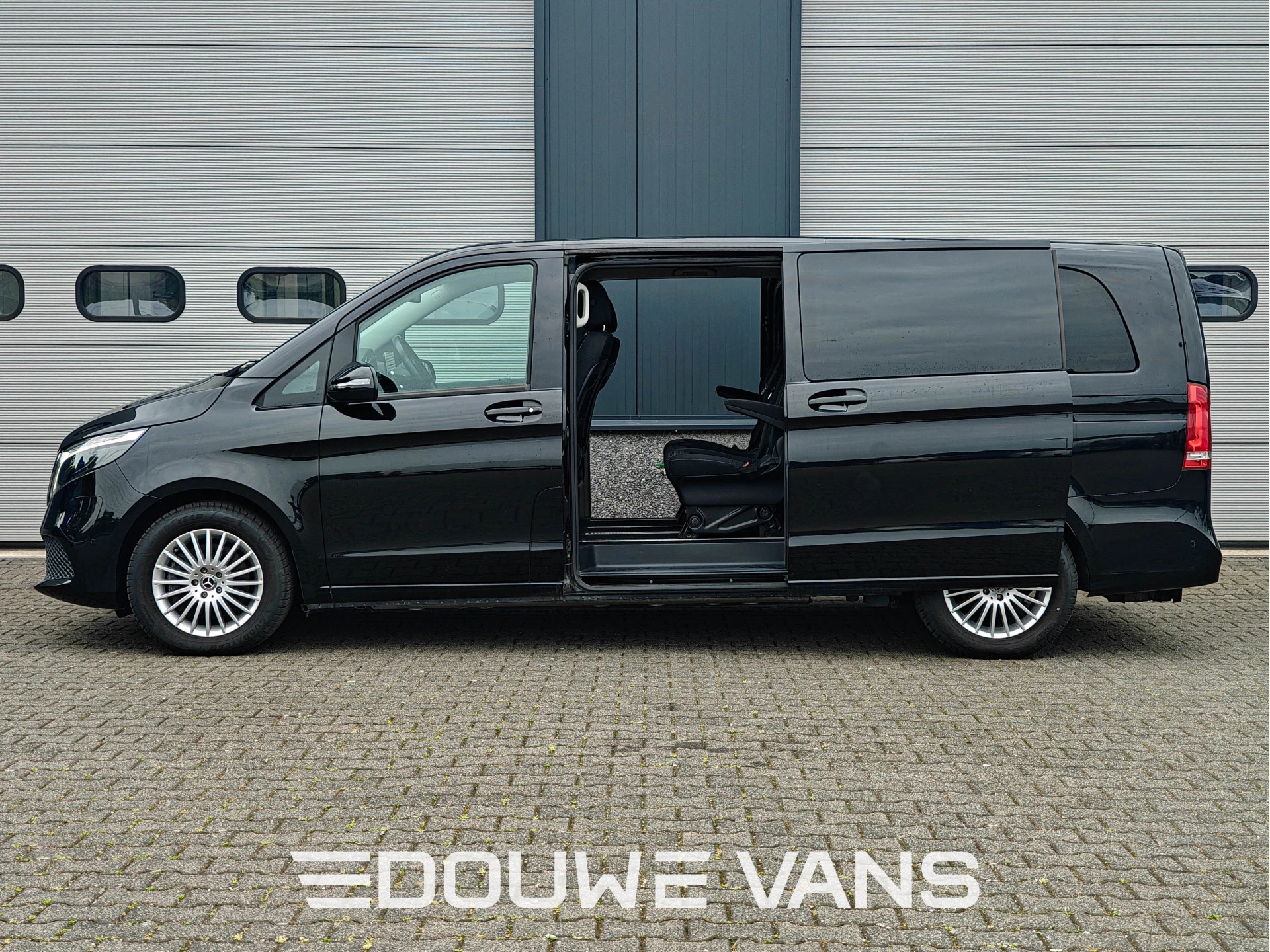 Hoofdafbeelding Mercedes-Benz EQV