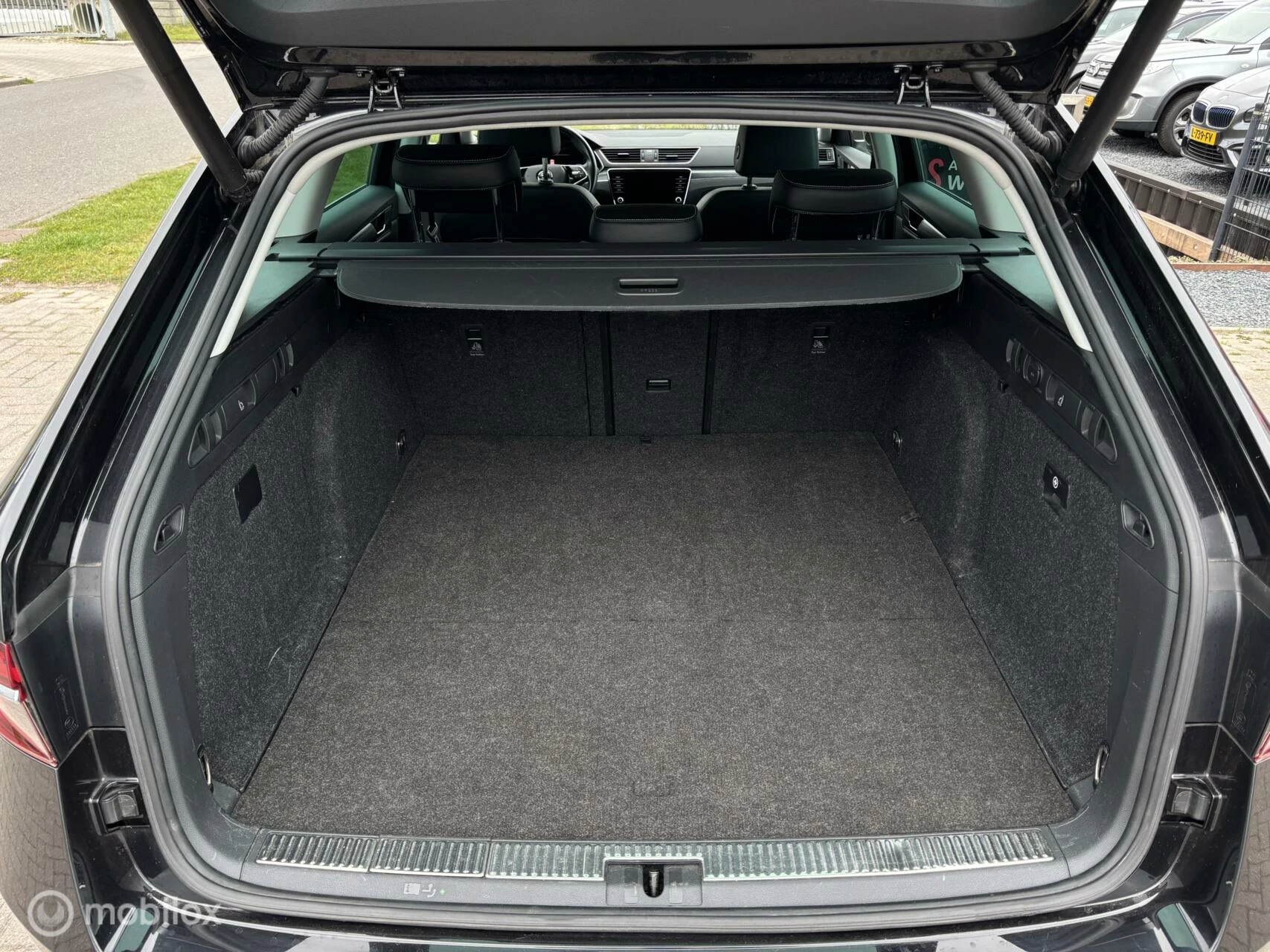 Hoofdafbeelding Škoda Superb