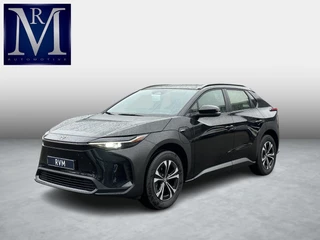 Toyota bZ4X ACTIVE 71 kWh VAN: €39.900,- VOOR: €34.440,- UW EINDEJAARSVOORDEEL: €5.460,- | 3 FASE| NIEUWE AUTO!!| 10 JAAR VOLLEDIGE FABRIEKSGARANTIE TOYOTA!| WARMTEPOMP| ADAPTIVE CRUISE| ACHTERUITRIJ CAMERA|