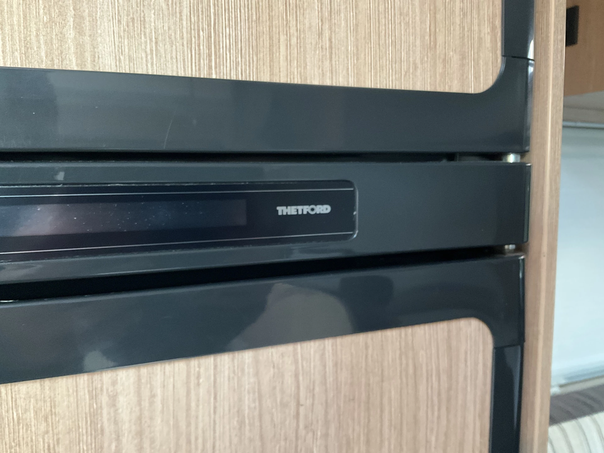 Hoofdafbeelding Carado T 59 2.3 131pk Airco Cruise Trekhaak Fietsendrager 2-Persoons Sunlight Carado