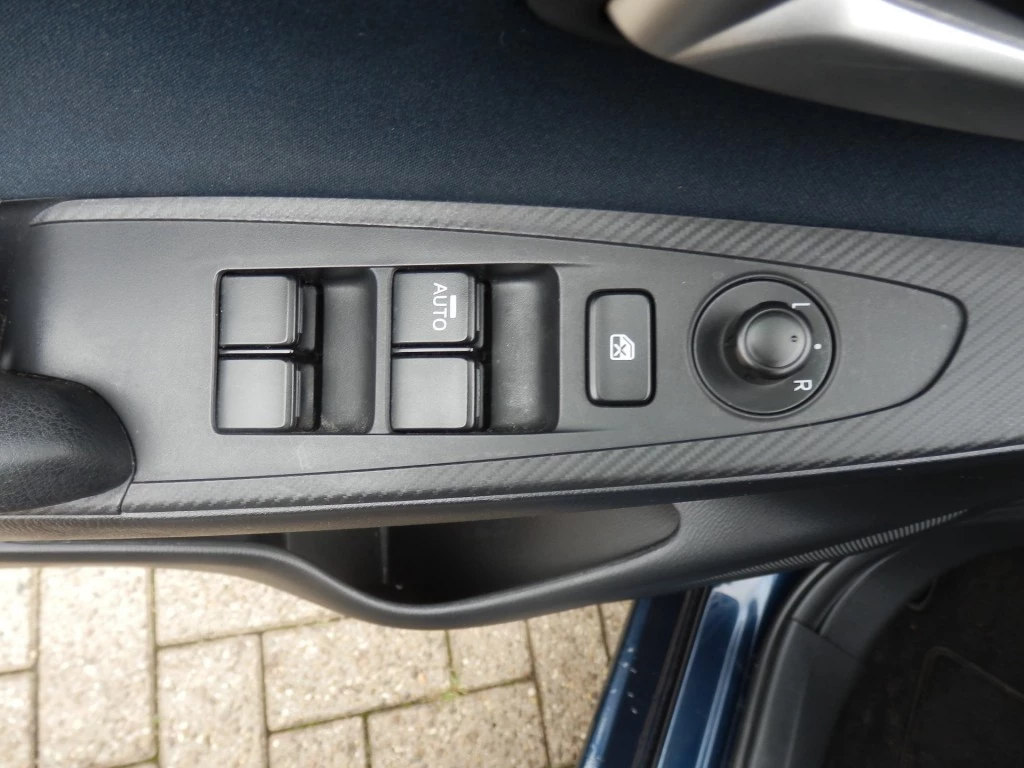 Hoofdafbeelding Mazda 2