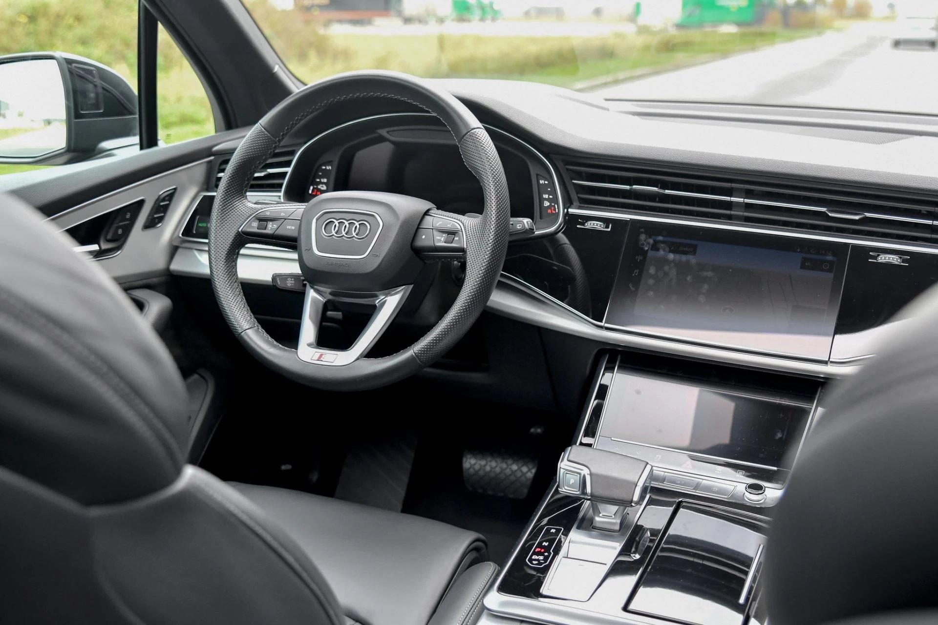 Hoofdafbeelding Audi Q7