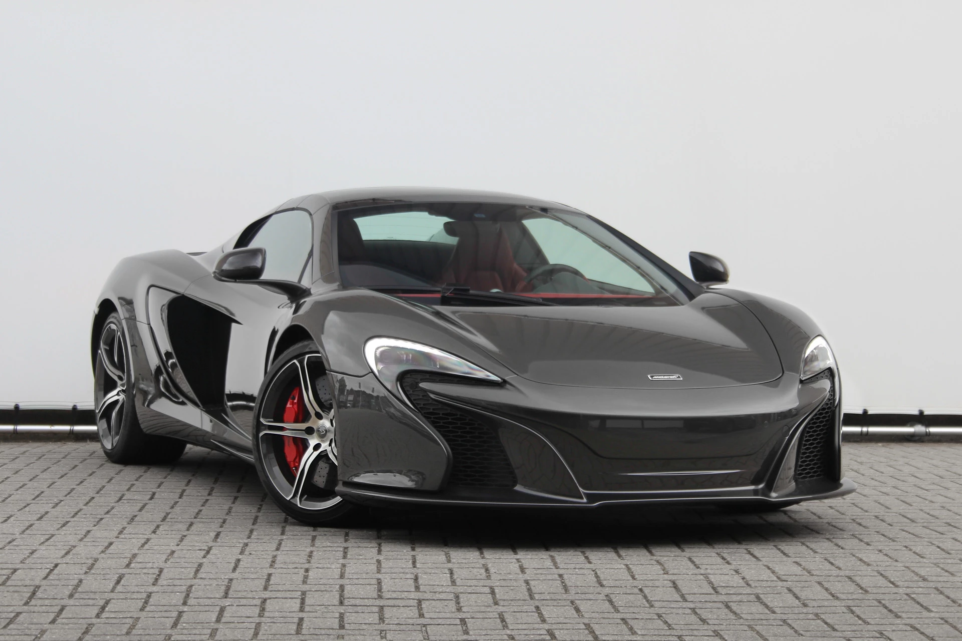 Hoofdafbeelding McLaren 650S