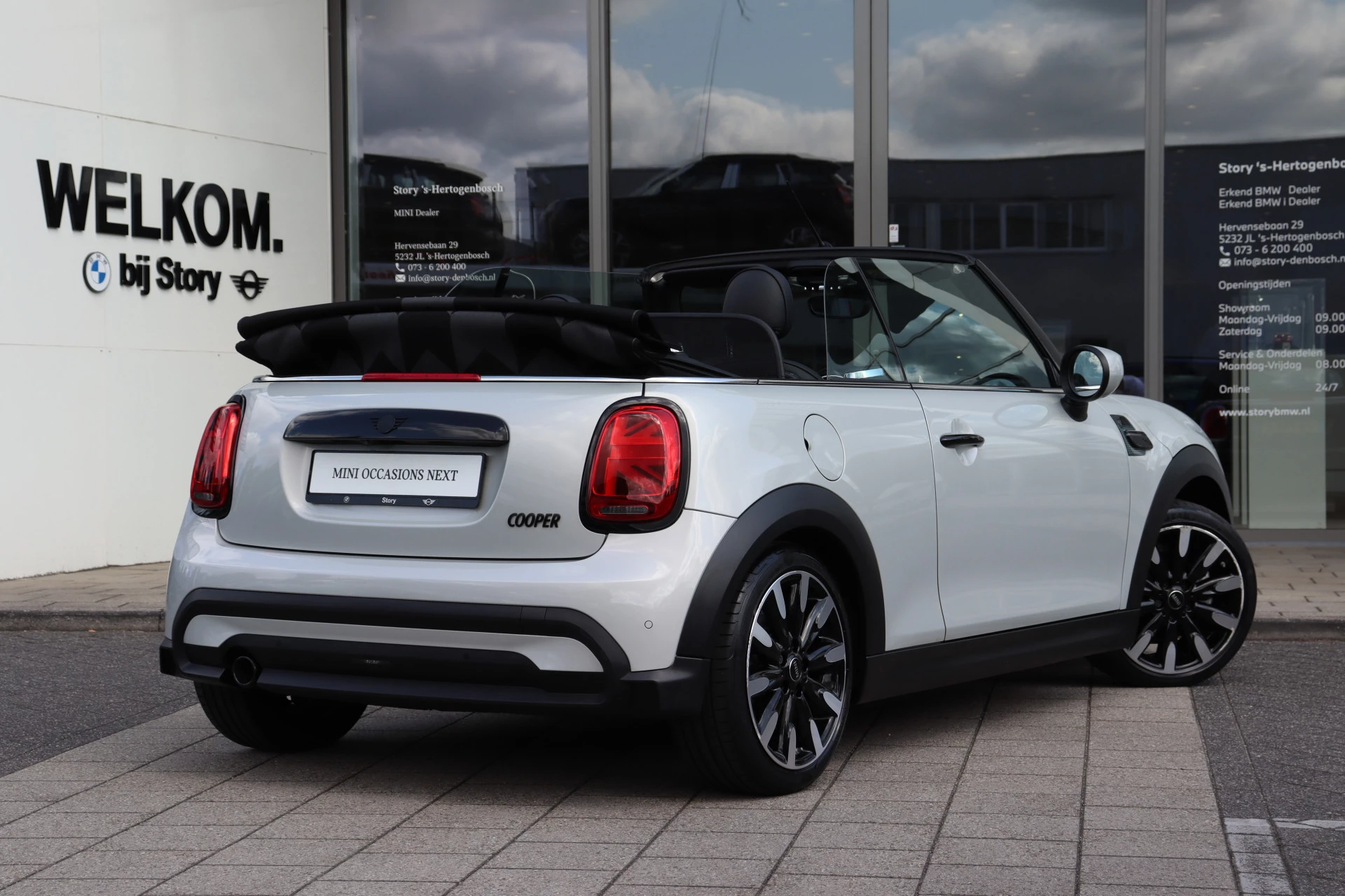Hoofdafbeelding MINI Cooper Cabrio