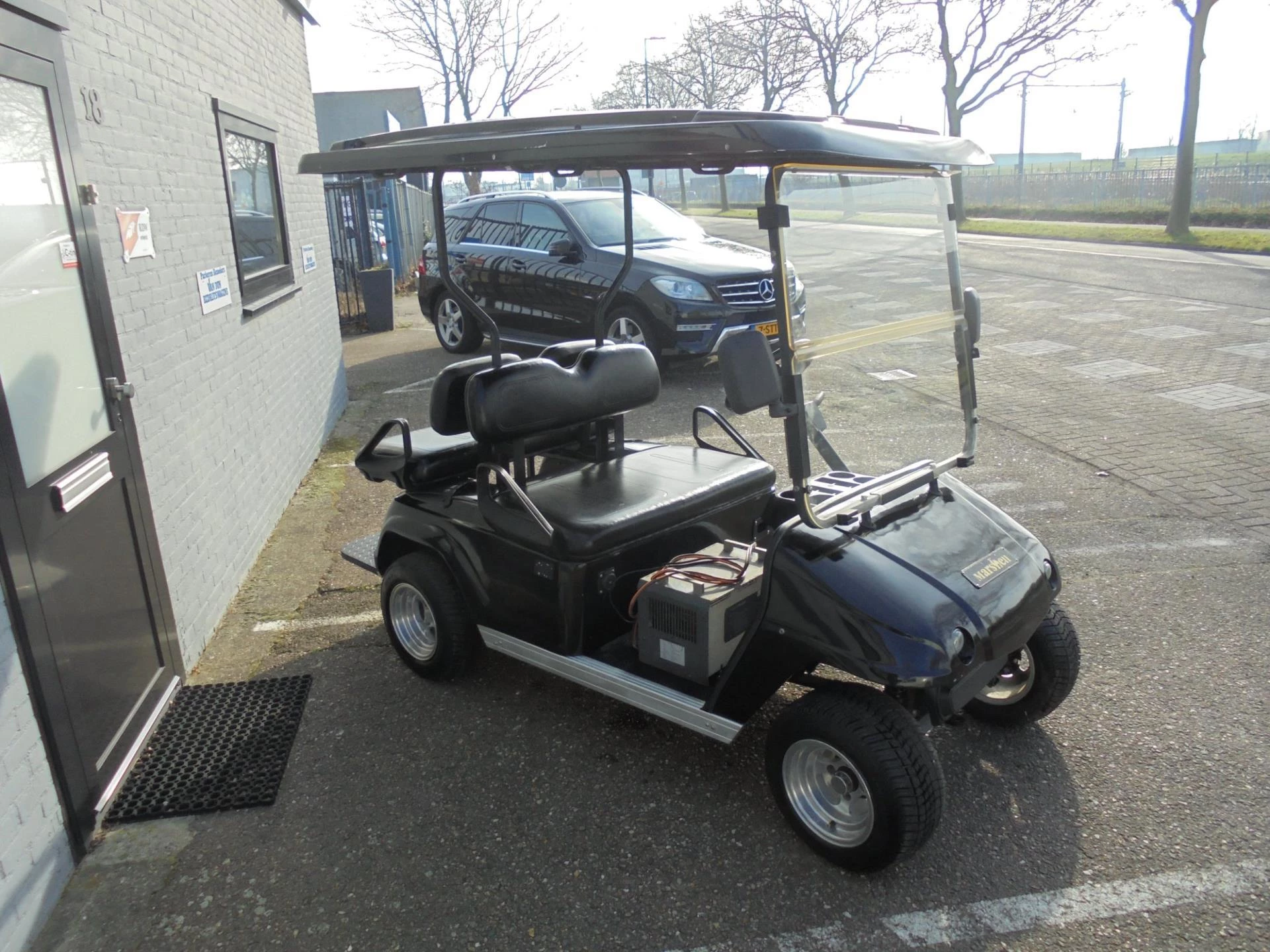 Hoofdafbeelding Marshell Golf car