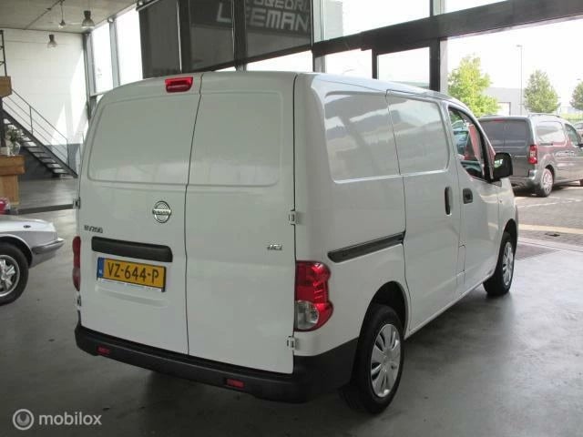 Hoofdafbeelding Nissan NV200