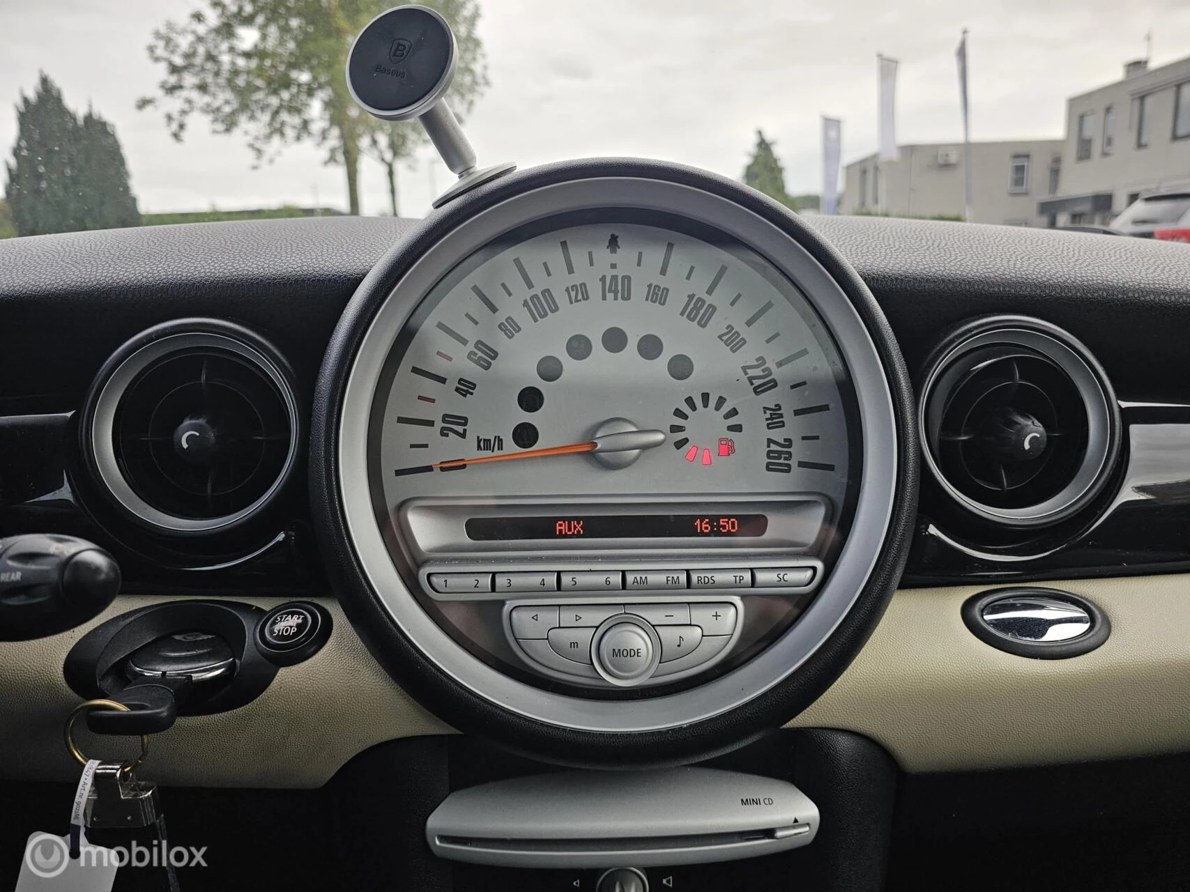 Hoofdafbeelding MINI One