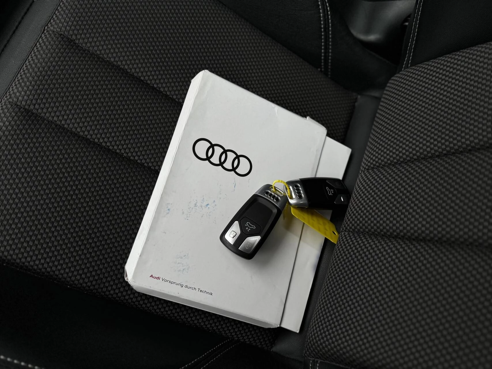 Hoofdafbeelding Audi A4