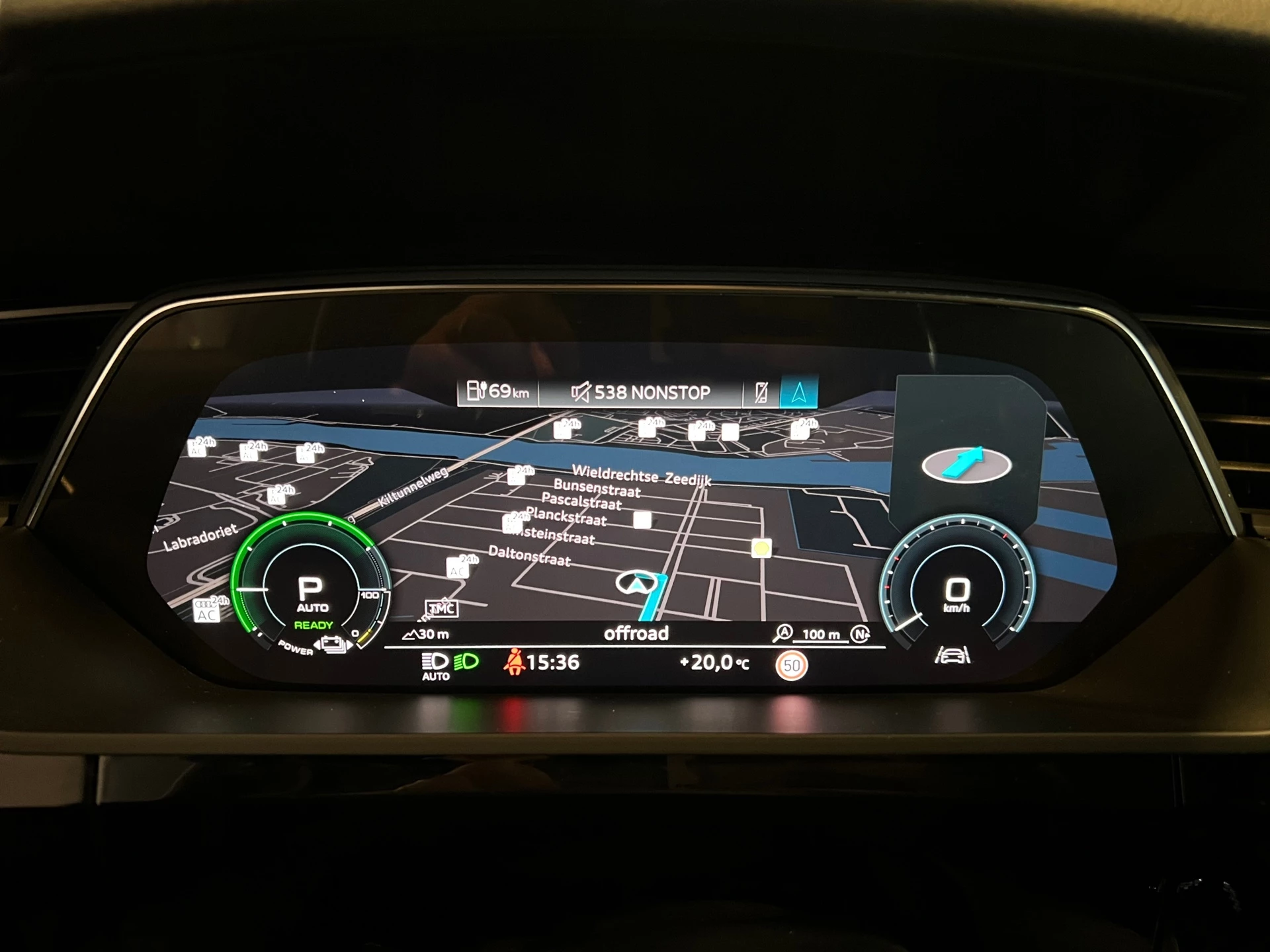 Hoofdafbeelding Audi e-tron