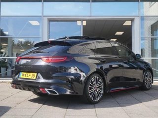 Kia ProCeed 1.6 T-GDI GT | 204 PK | Automaat | Schuif/kantel Dak | Stoel-stuurverwarming | Clima |