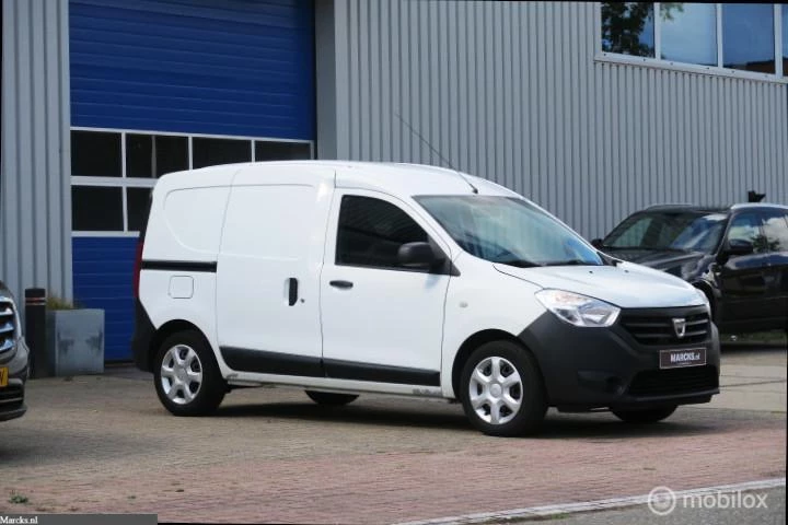 Hoofdafbeelding Dacia Dokker