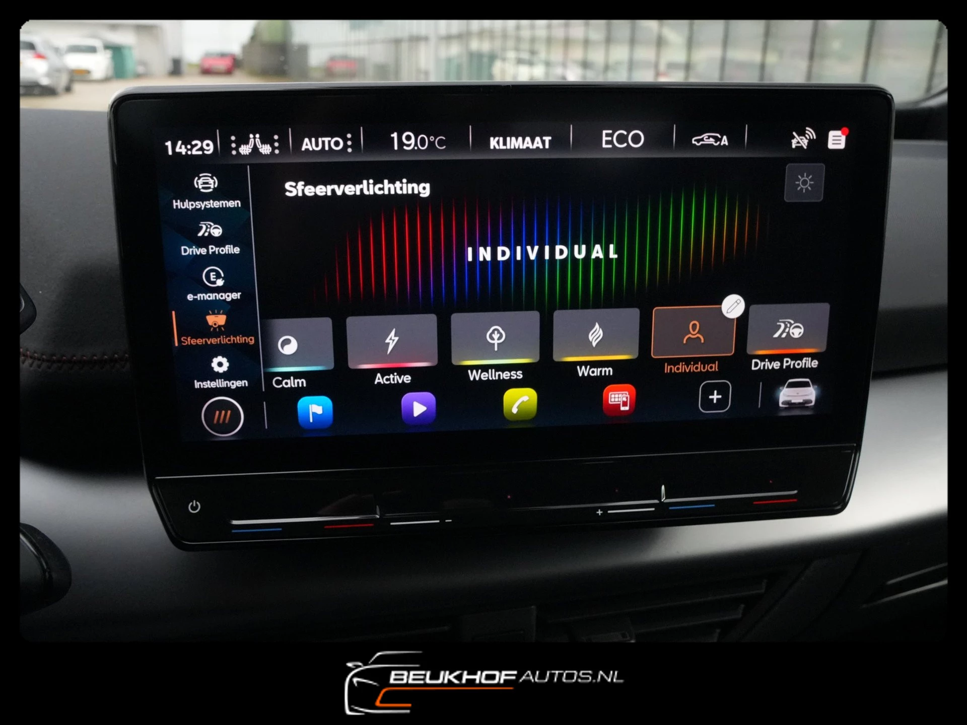 Hoofdafbeelding CUPRA Born