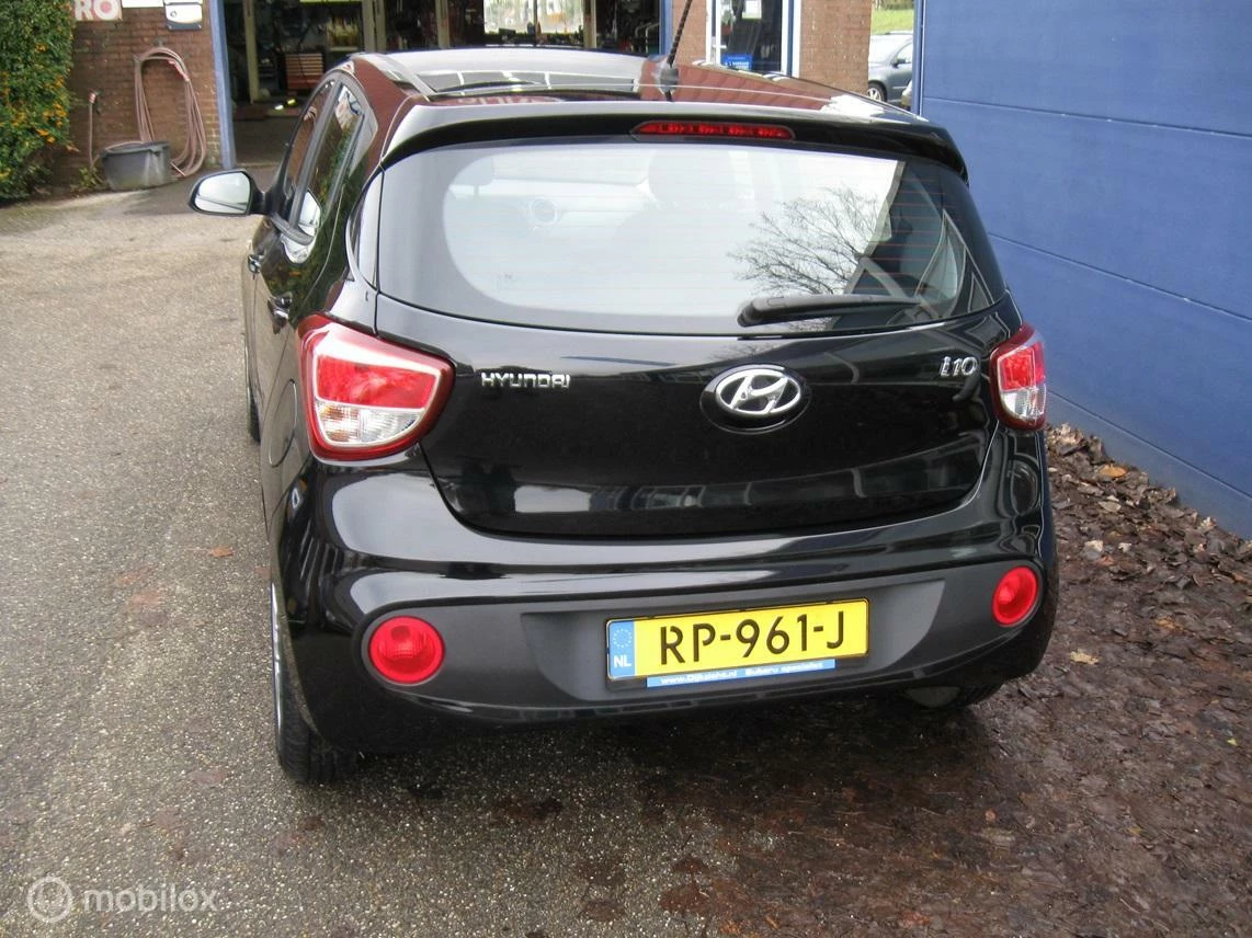 Hoofdafbeelding Hyundai i10