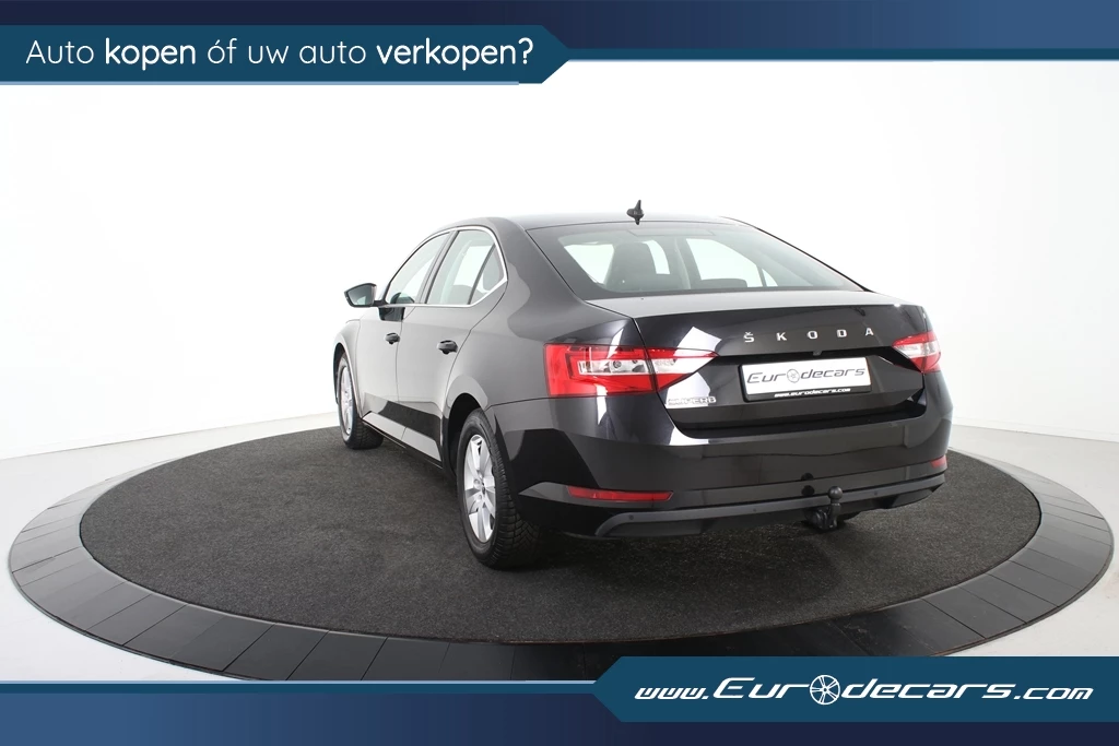 Hoofdafbeelding Škoda Superb