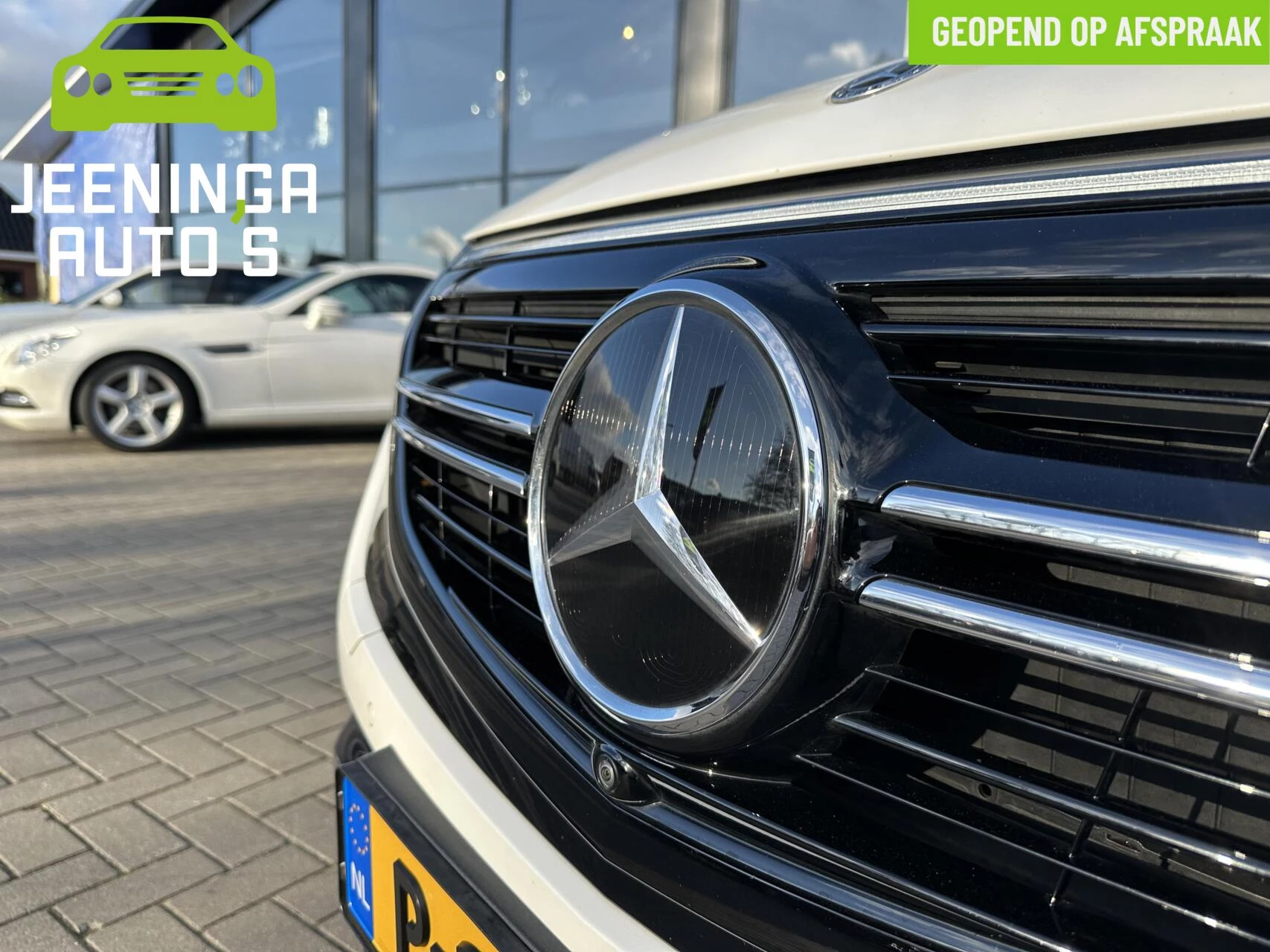 Hoofdafbeelding Mercedes-Benz EQC