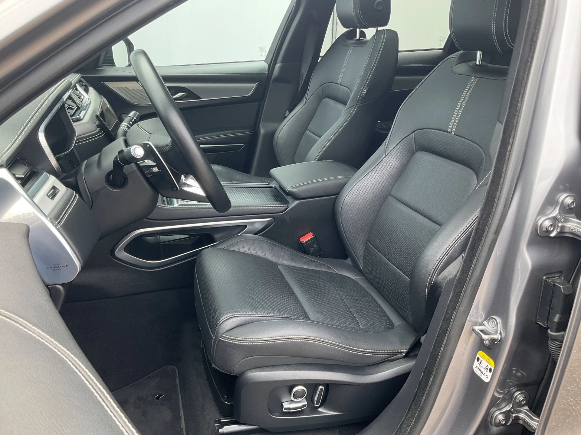 Hoofdafbeelding Jaguar F-PACE