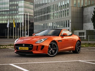 Hoofdafbeelding Jaguar F-Type Jaguar F-type Coupé 3.0 V6 S 381PK Aut Sportuitlaat Panorama Carbon Navi