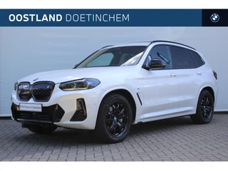 BMW iX3 High Executive Automaat / M Adaptief onderstel / Sportstoelen / Stoelverwarming / Head-Up / Parking Assistant Plus / Harman Kardon / Gesture Control / Comfort Access