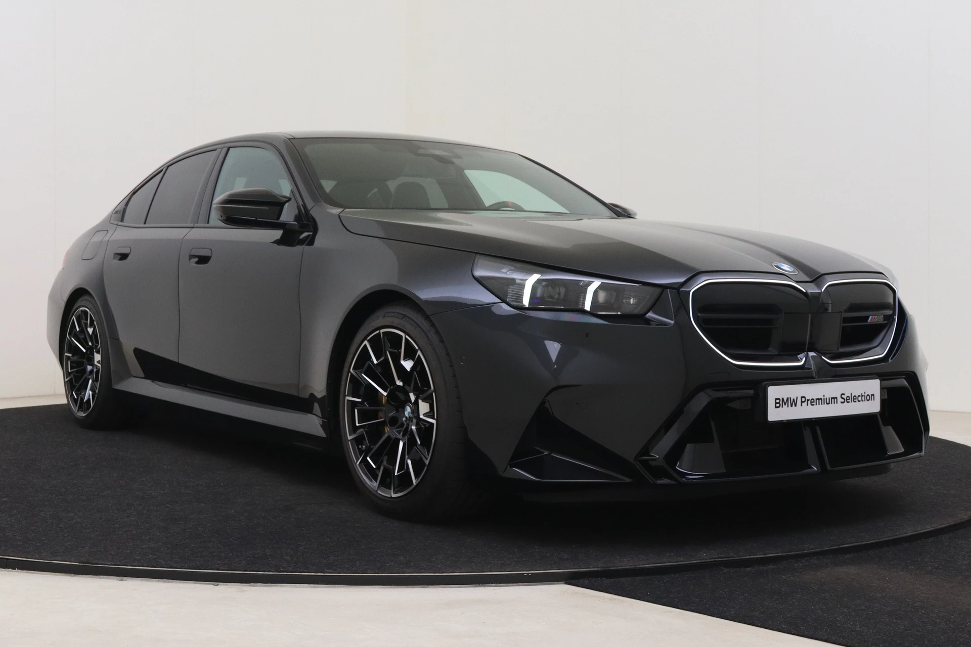 Hoofdafbeelding BMW M5