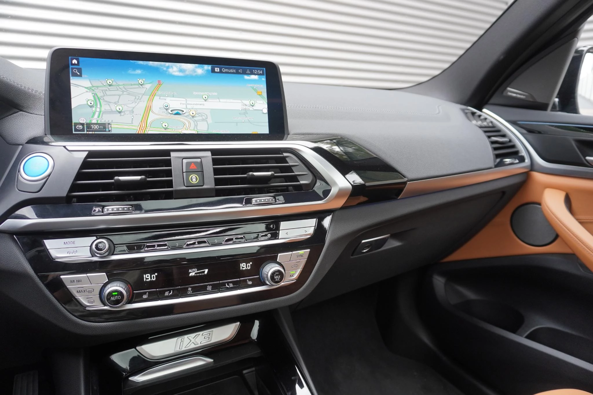 Hoofdafbeelding BMW iX3