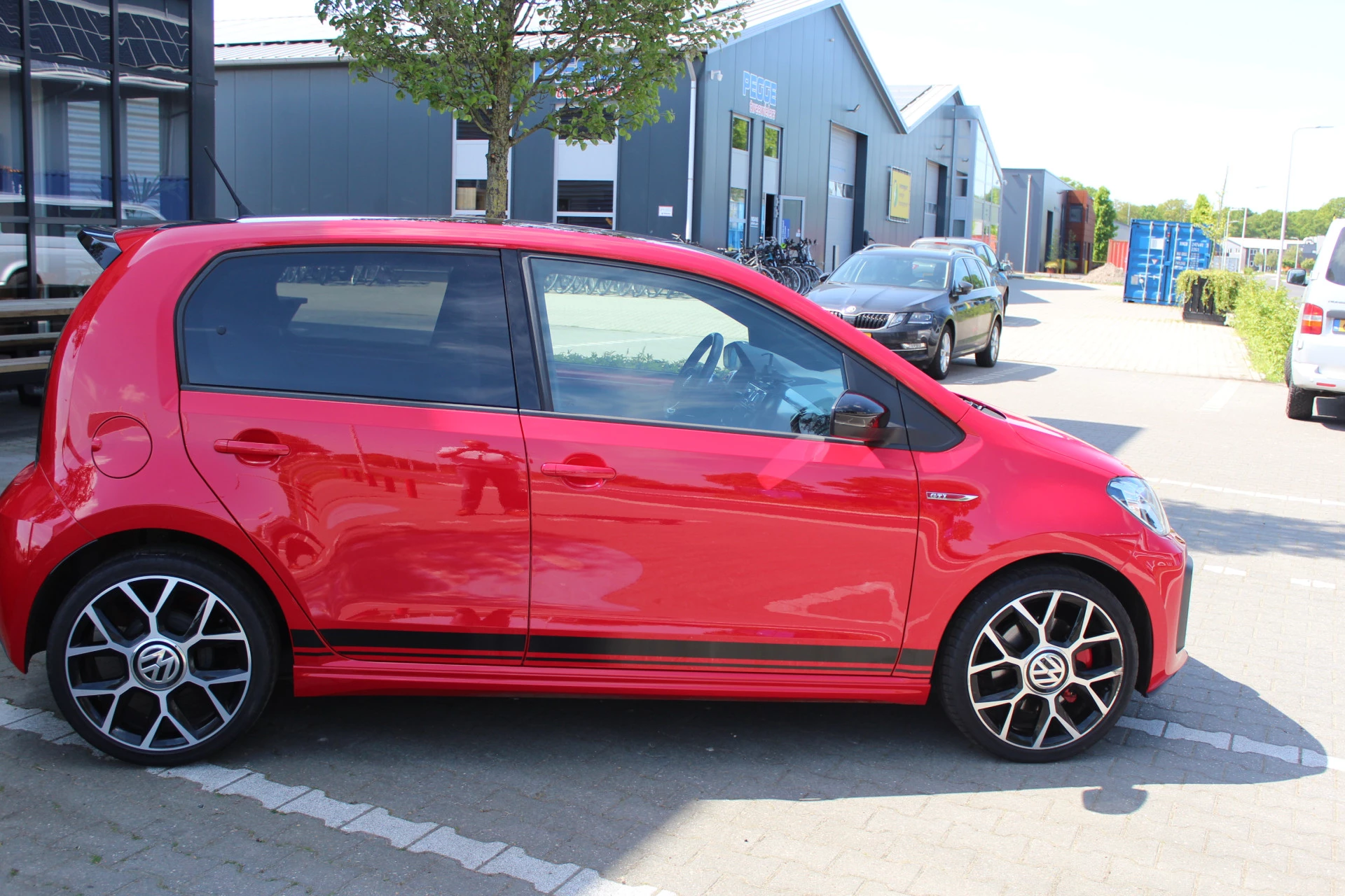 Hoofdafbeelding Volkswagen up!