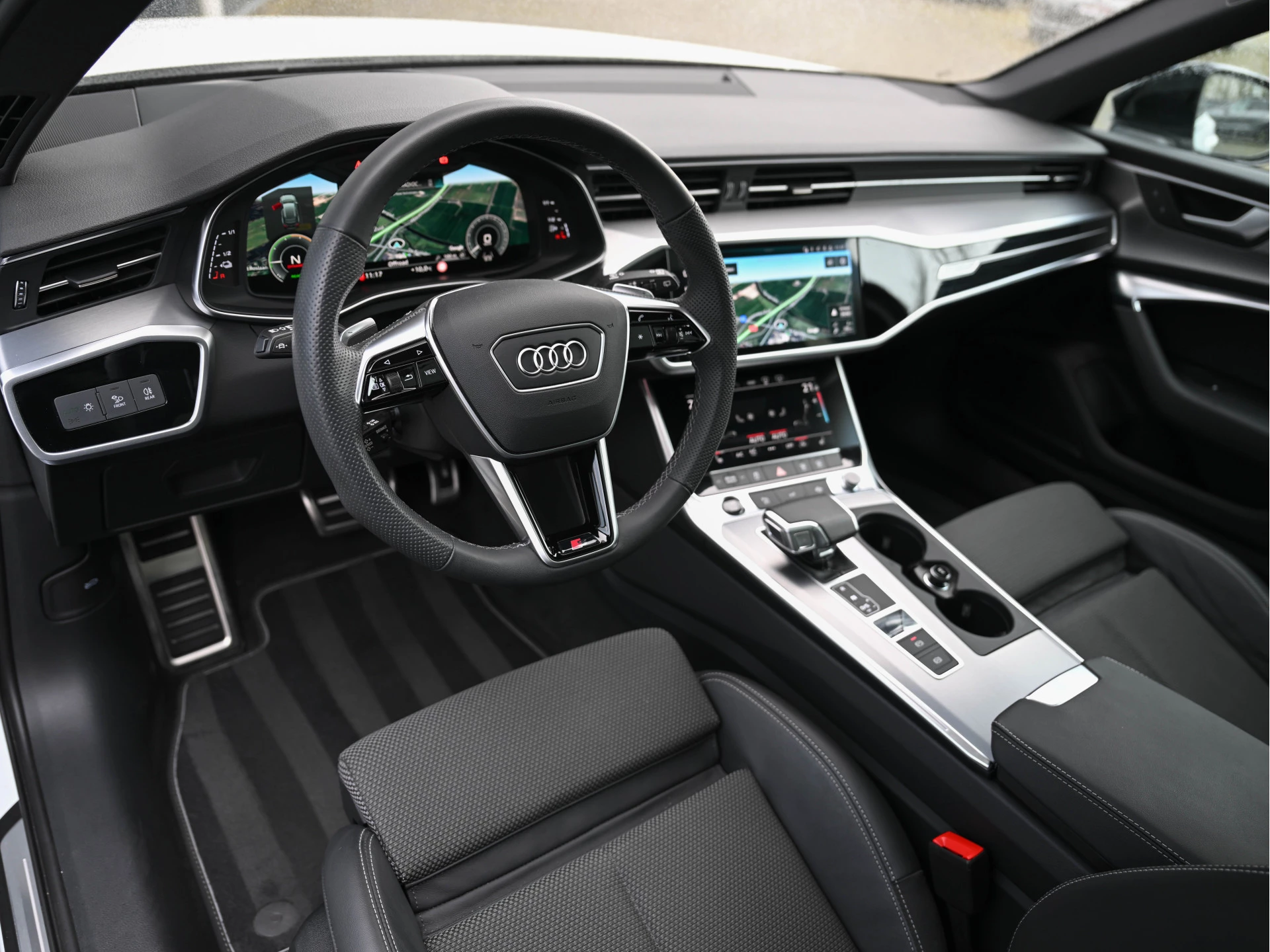 Hoofdafbeelding Audi A6