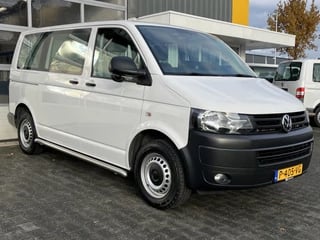 Volkswagen Transporter 2.0 TDI 140 pk Kombi DSG Automaat L1H1 BM BTW en BPM vrij Airco Cruise control Trekhaak PDC 1e eigenaar Ideaal voor ombouw naar camper Euro 5